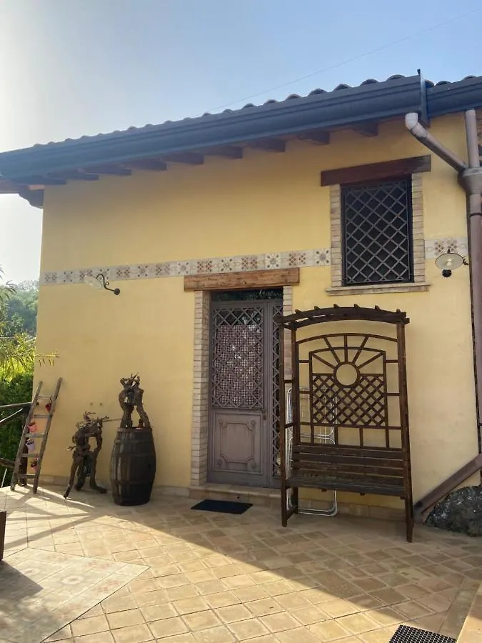 펜션 피에디몬테 에트네오 Mandorlo Dell'Etna, Casa Siciliana 빌라