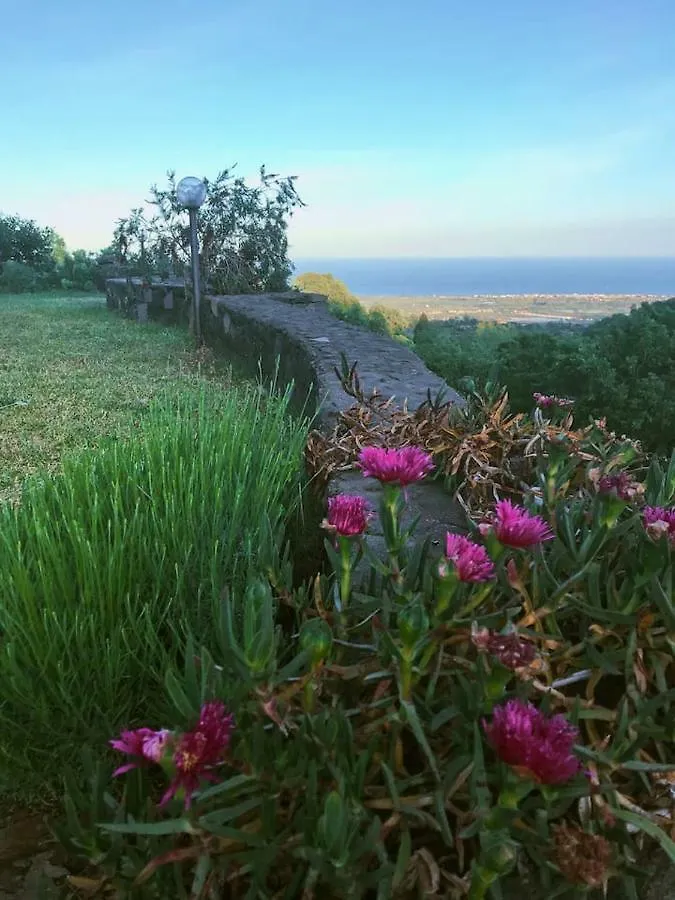 Mandorlo dell'Etna, Casa Siciliana Villa Piedimonte Etneo 0*,